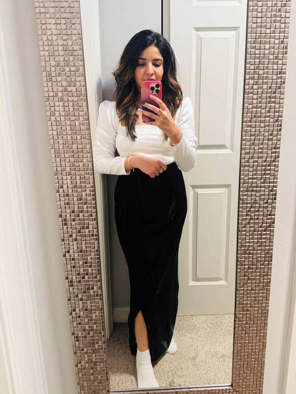 Satin top Long velvet skirt DM