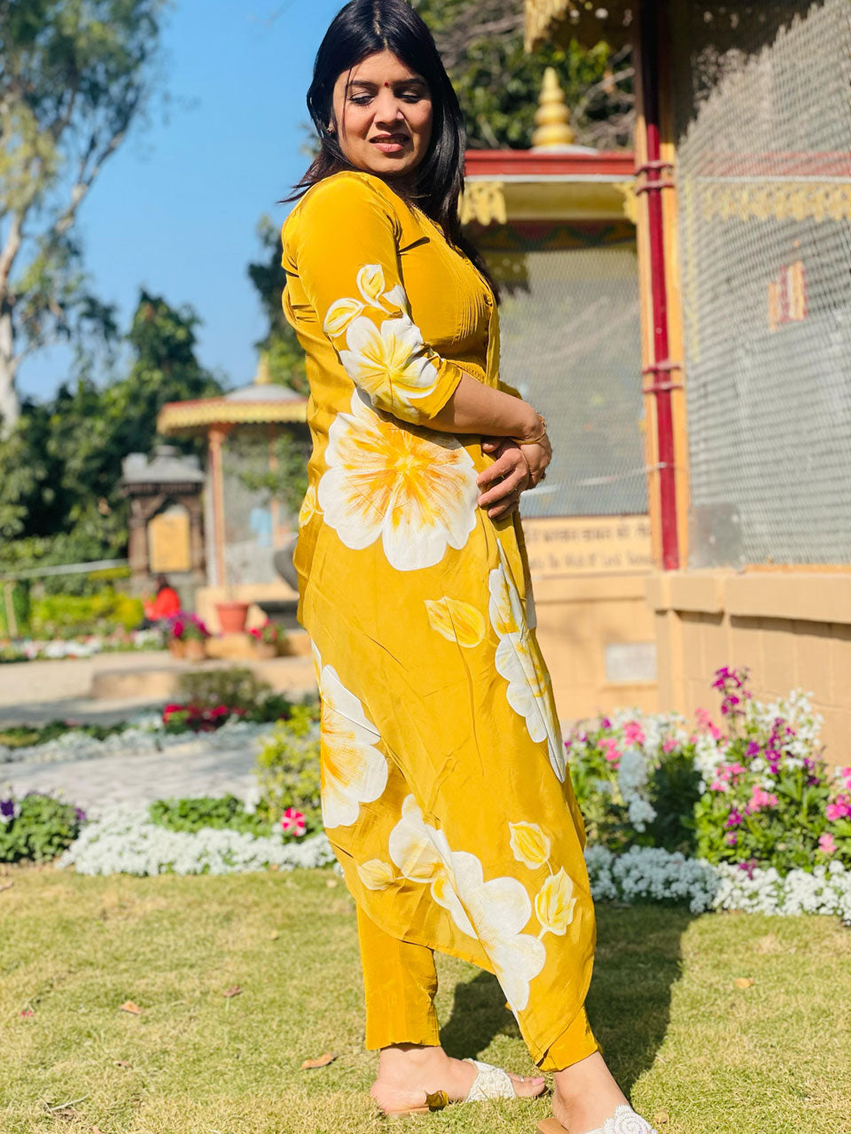 HandPaint 3 PC Suit